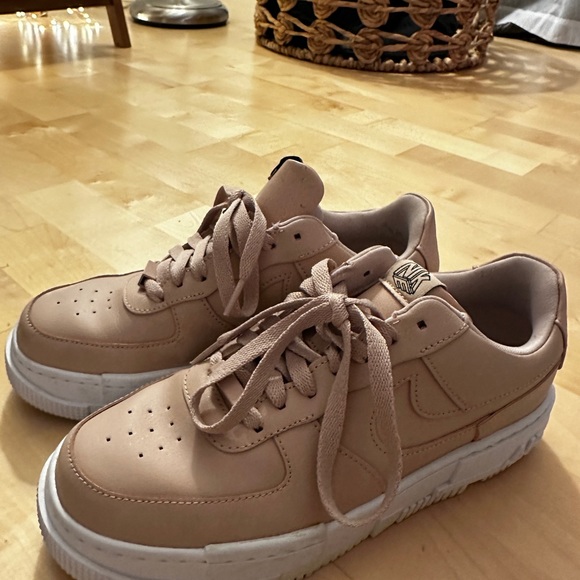 Nike AF1 Pixel - Picture 3 of 3